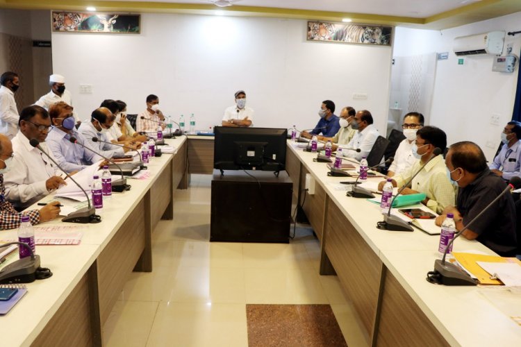 कमिश्नर ने नगरपालिकाओं में हुई भर्ती संबंधी अनियमितताओं की रिपोर्ट तलब की अनियमितताएं करने वालों के विरुद्ध सख्त कार्यवाही करने के दिए निर्देश